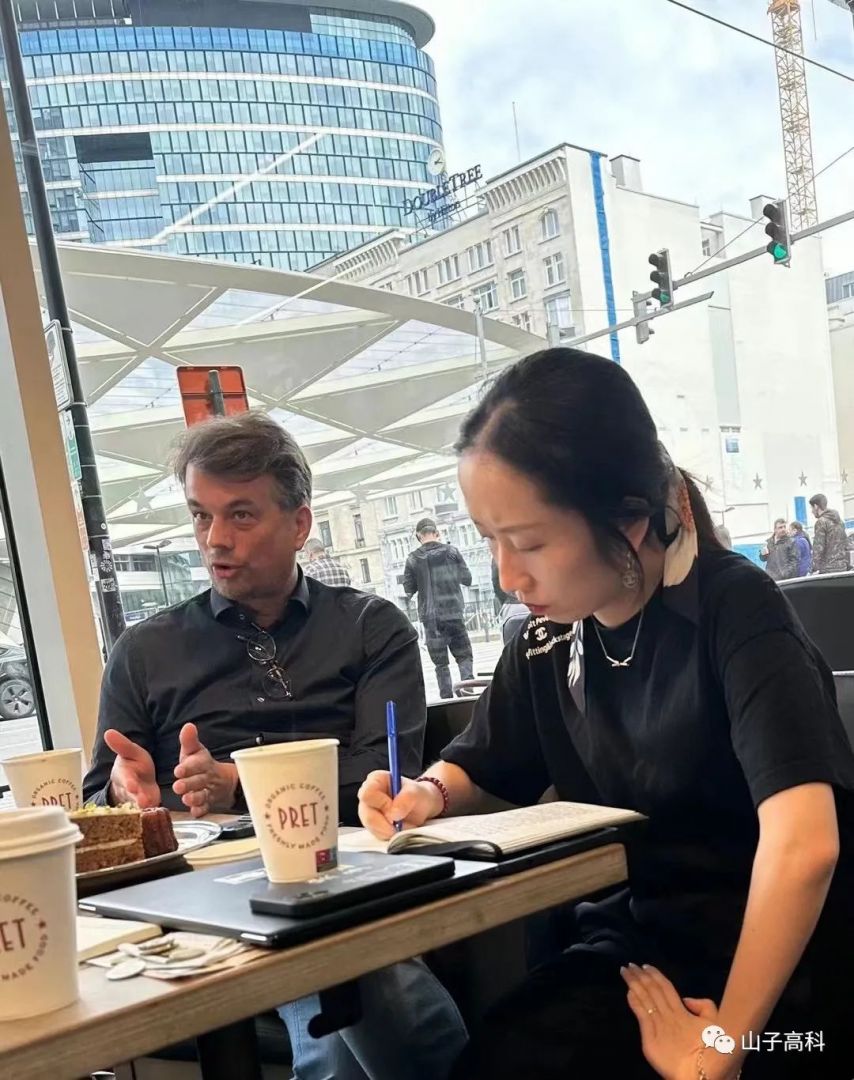 888电子集团官网 - 当先的电子科技解决规划提供商